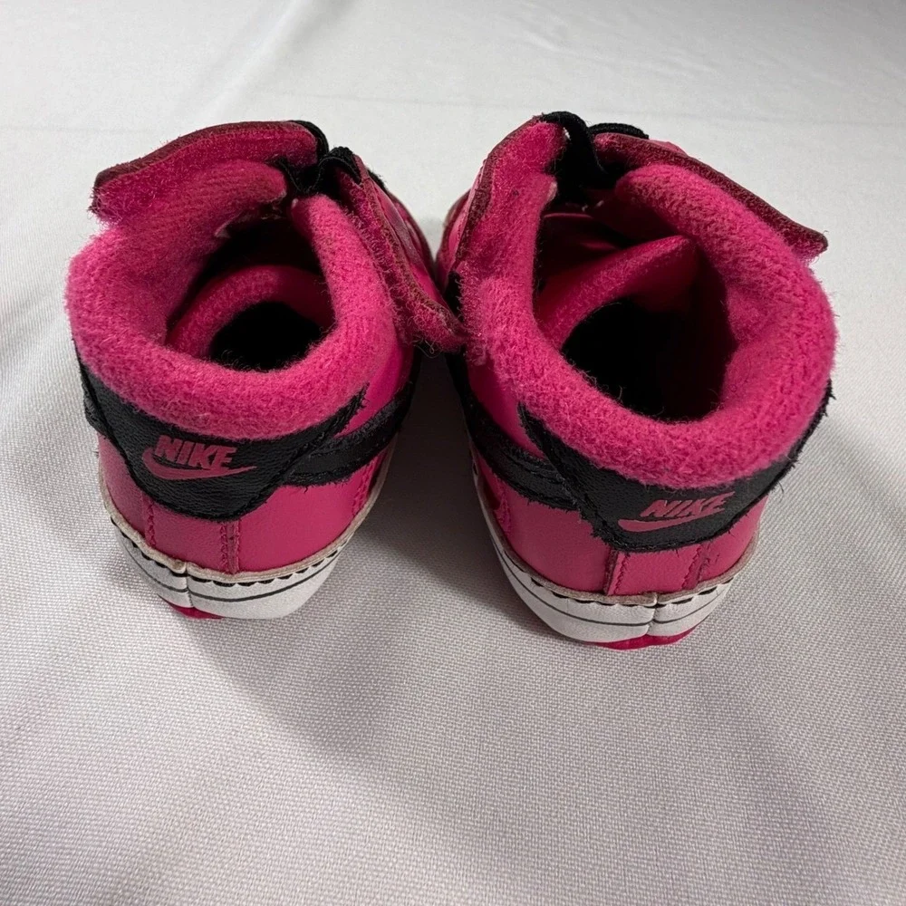 Nike‎ Force 1 Crib Pink Black White Baby Sneakers Size 4C